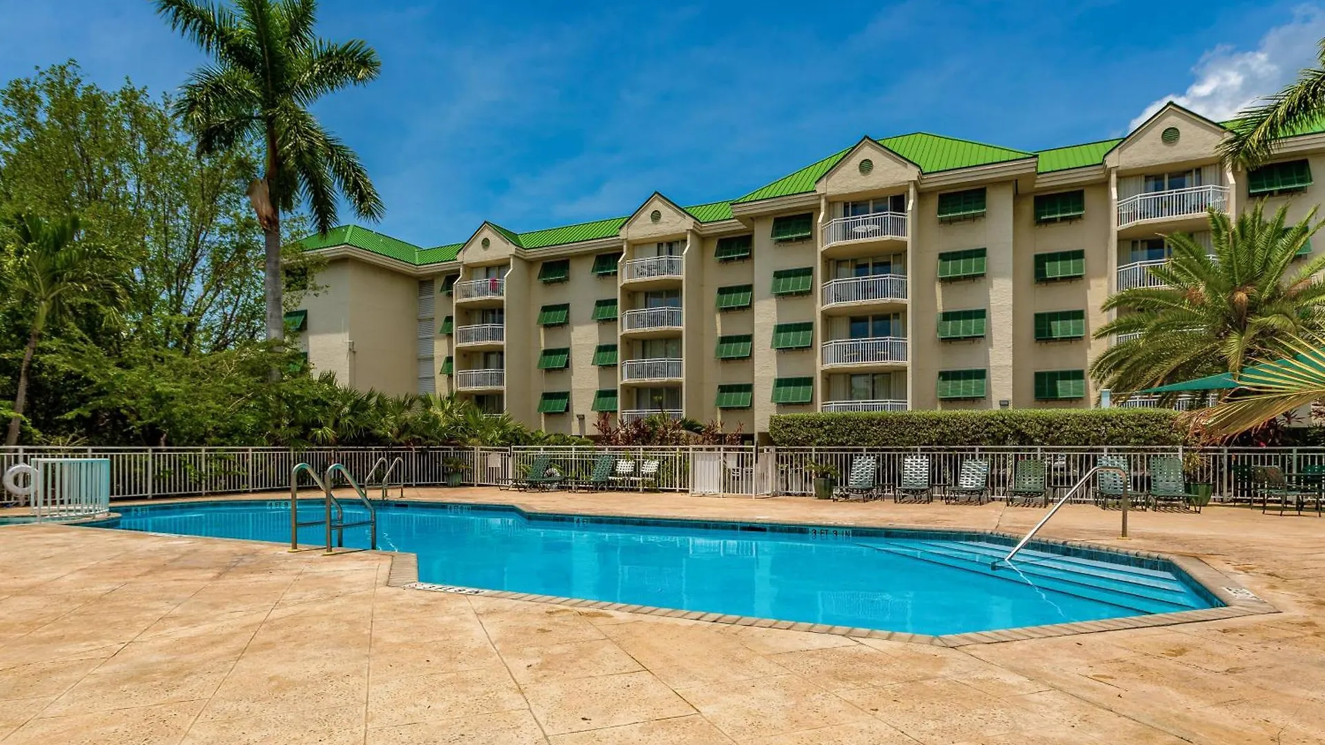 Sunrise Suites Panama Suite #310 キーウェスト 米国